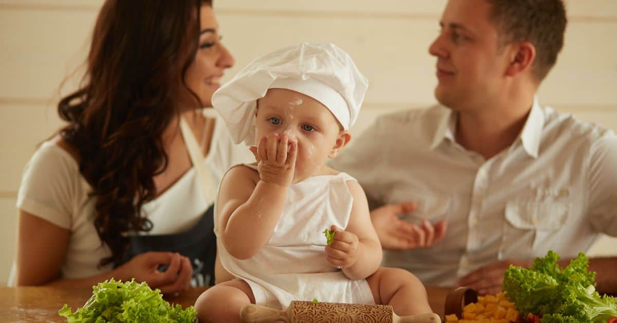 Debo permitir que mi hijo coma en la cantina del colegio? - Alimentos Mary